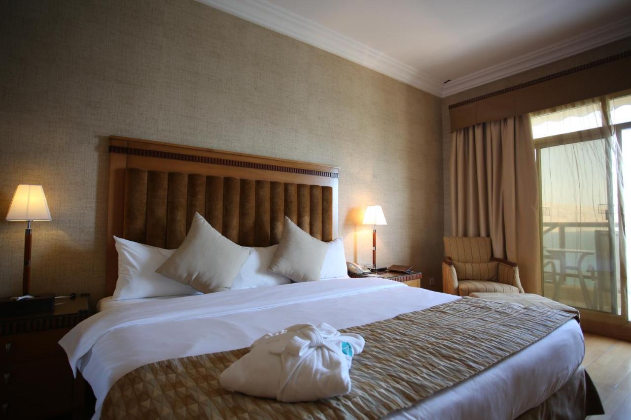 Atana Resort 3*